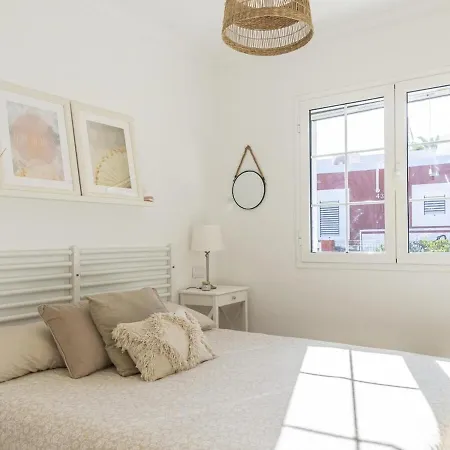 Gasthof Guestready - Tunos 76 - Fc 3*